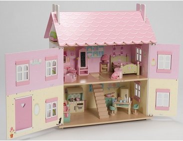 h104 Sophies dolls House interno1.jpg